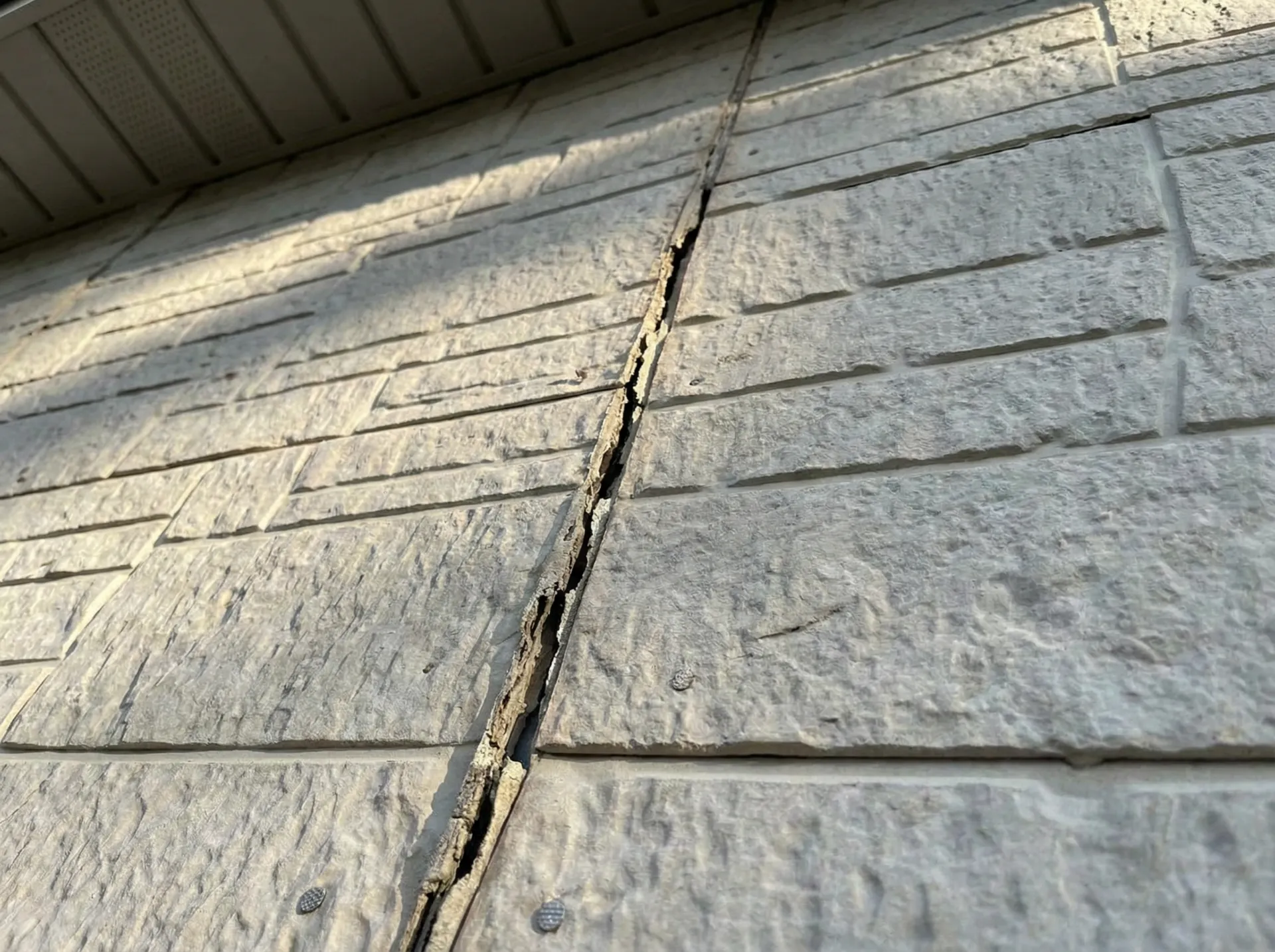 コーキングの劣化